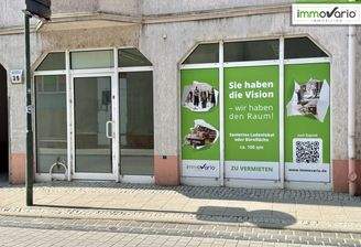 Schaufenster Straßenseite