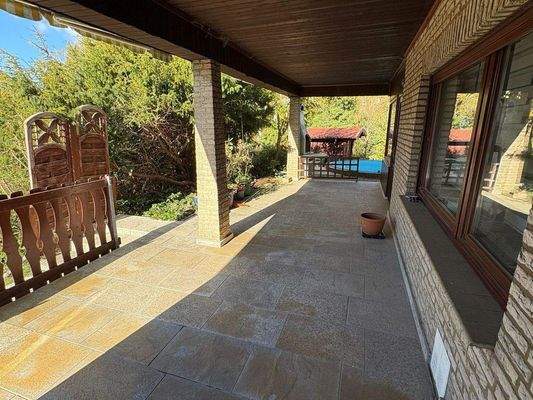 Überdachte Terrasse