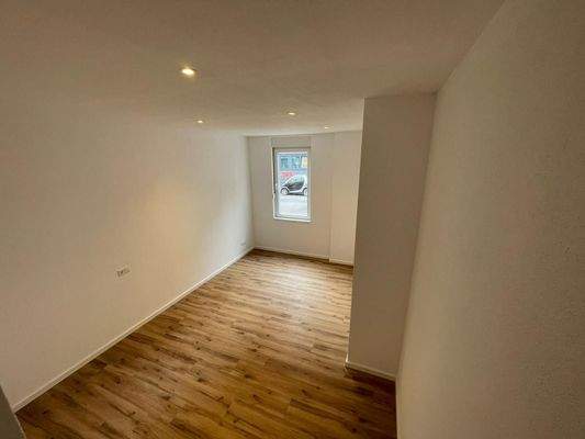 Gut geschnittenes Schlafzimmer.jpeg