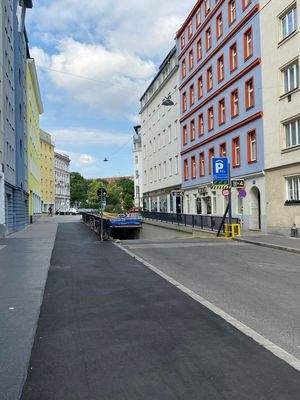 Einfahrt Parkgarage Waldgasse