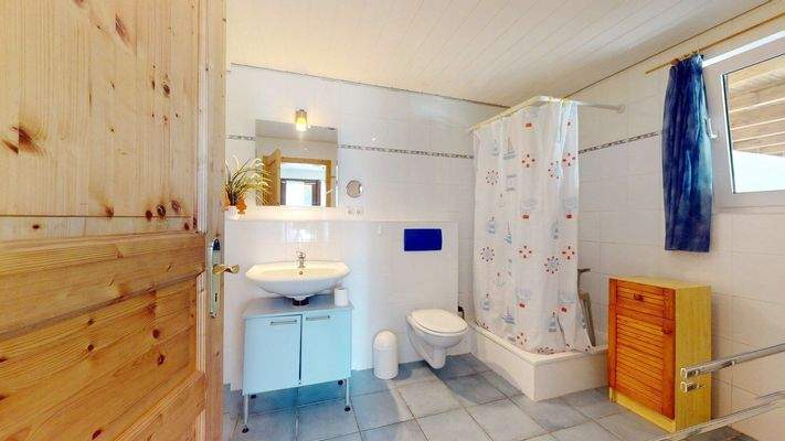Einliegerwohnung - Badezimmer