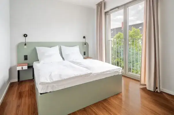 c148411a-caf7-4a42-a96a-79e09a786a43