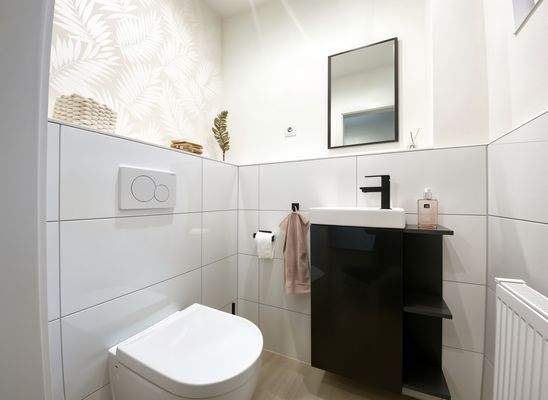 Neuwertiges Gäste-WC