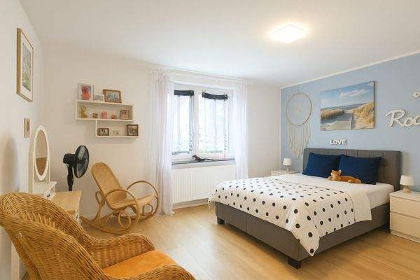 Wohnung 1 - Schlafzimmer im EG