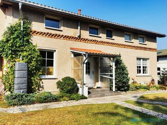 Haupteingang von der Hofseite