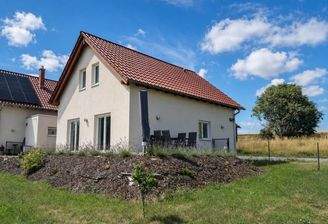 Bungalow mit Garten
