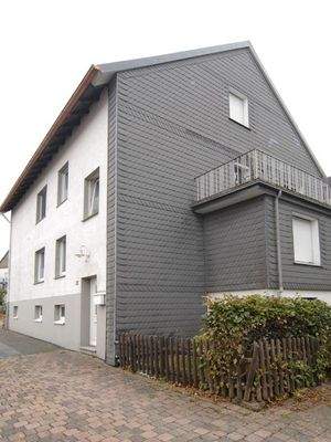 Ansicht von Westen ... mit Terrasse im OG