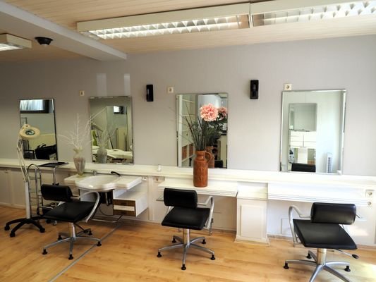 Salon EG