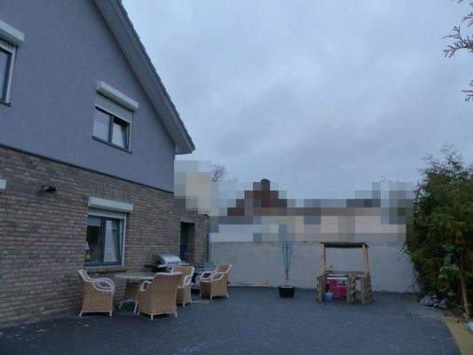 Rückansicht/Terrasse