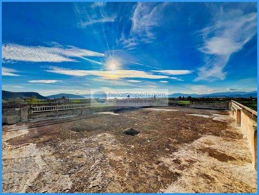 1875f576d2e94e6583d593fa40b41b7d-original