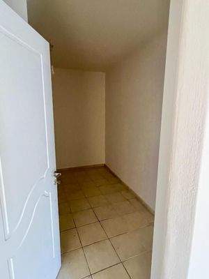 Kreta, Agios Nikolaos: Erdgeschosswohnung in Zentrumsnähe zu verkaufen