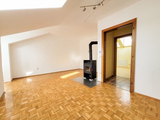 Wohnzimmer DG