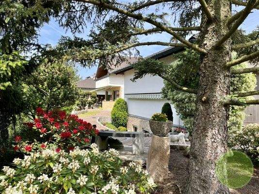 DIE Familien RESIDENZ ** ZWEI FREIstehende Häuser auf einem Grundstück