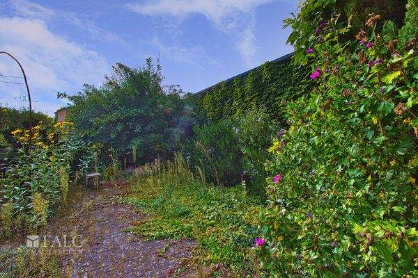 Rückansicht Nebengebäude