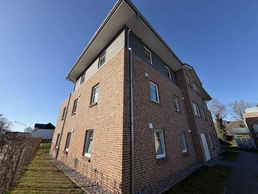 Außenansicht Eingang