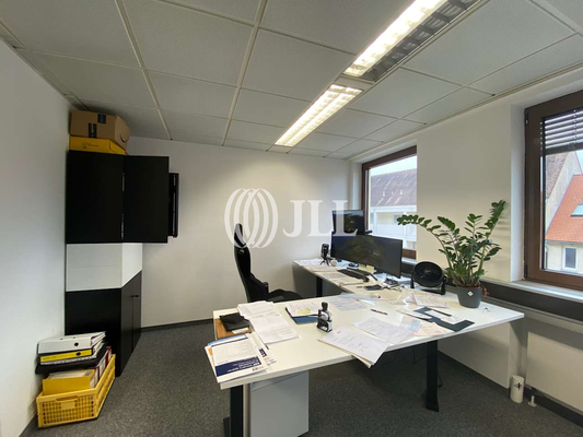 Innenansicht 2.OG 120 m JLL