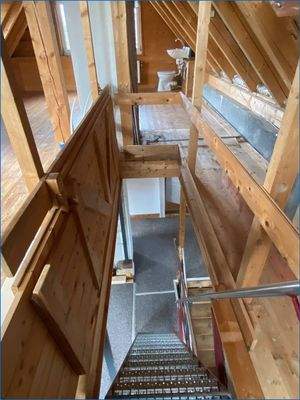 Treppe von Dachgeschoß