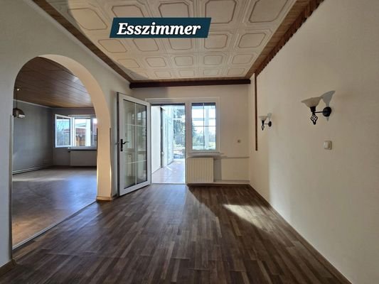 Esszimmer mit Zugang Winterga.