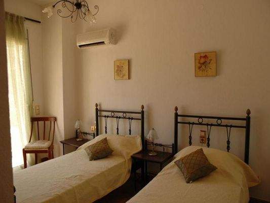 Kreta, Schisma Eloundas: 2-Villen-Anwesen mit Pool und Meerblick in gehobener Gegend zu verkaufen