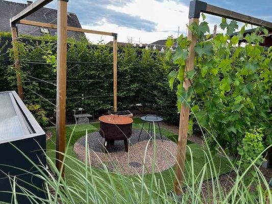 Garten im Sommer - Privataufnahme