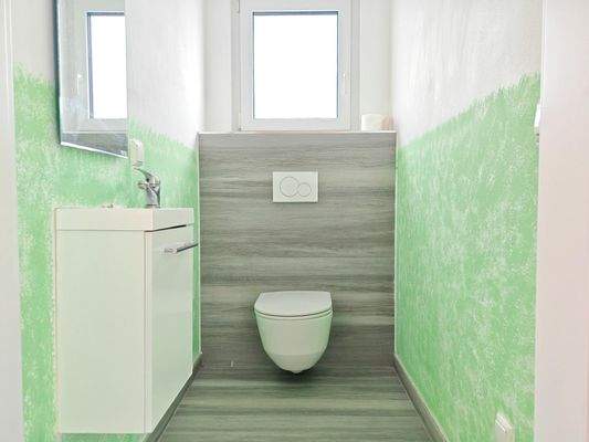 WC (EG)