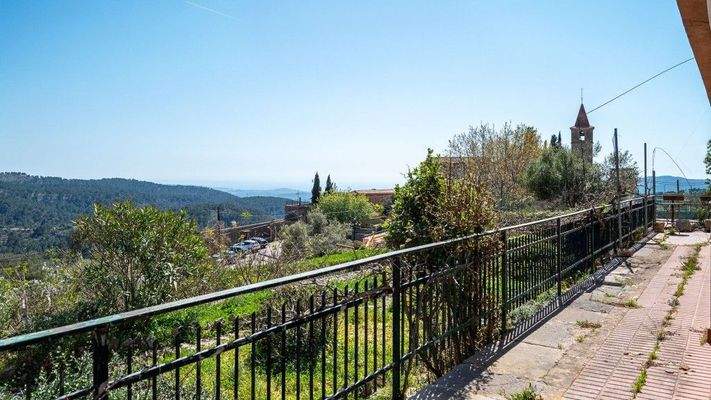 Baugrundstück mit Haus und Meerblick zu verkaufen in Galilea, Mallorca BHHS-BAL-0875