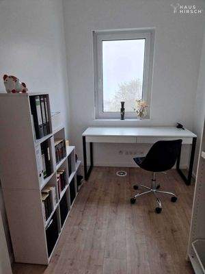 Rechte Seite: Zimmer 3 im OG 