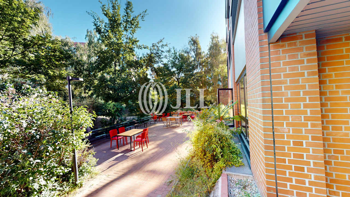 Außenbereich Kantine - ET