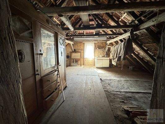Dachboden im Wohnhaus