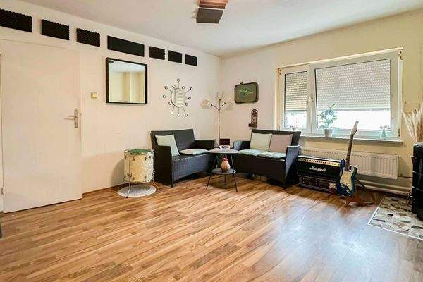 WohnzimmerimNebengebäude12_