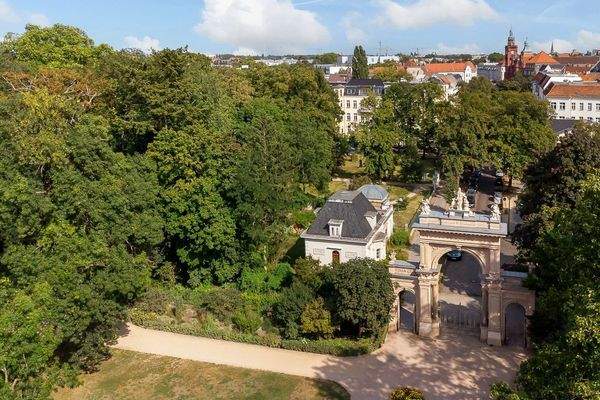 Eingang des Bürgerparks