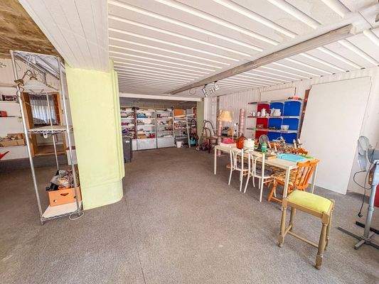 aktueller Zustand Ladenfläche EG