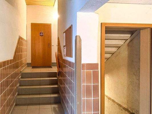 Zugänge Hochparterre und Keller