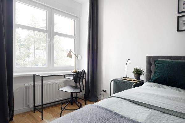 Schlafzimmer 2