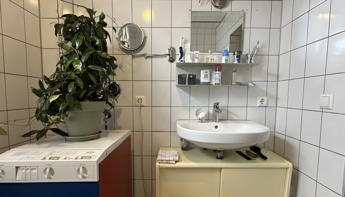 5.WE Badezimmer (2.OG_re ) (2)