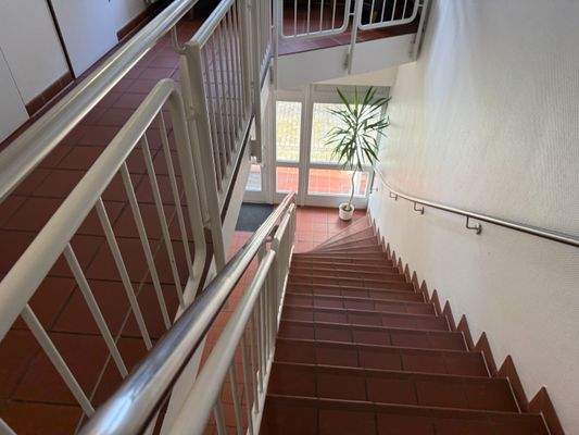 Zugang zum  Büro 1.OG