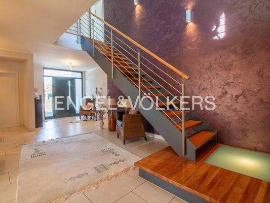 Eingangsbereich mit Galerie