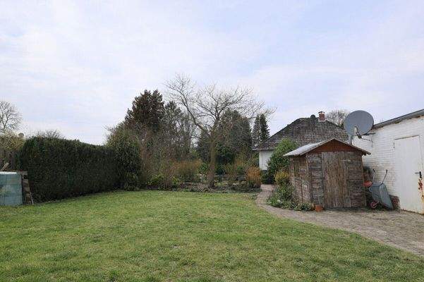 Garten (3) (saisolnale Anpassunug durch KI)