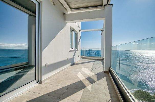 642250-penthouse-for-rent-in-limassol_orig.jpg