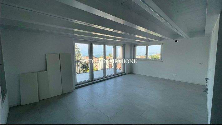 Schermata 2024-10-03 alle 14.06.31.jpg