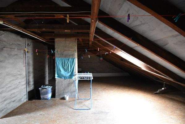 Metzer Str. 21_Dachboden 