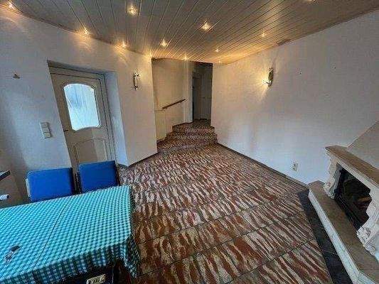 große Wohndiele mit Kamin