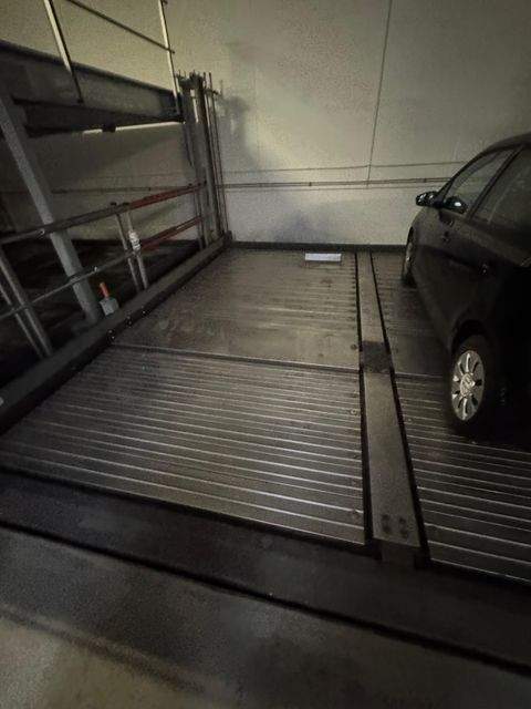 Ottobrunn Garage, Ottobrunn Stellplatz