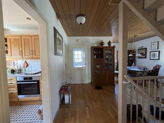 Blick in den Flur zur großenNische