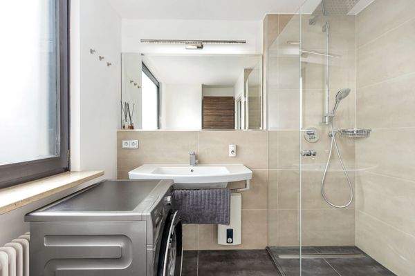 Modernisiertes Badezimmer