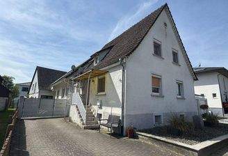 Aussenansicht - Hofeinfahrt