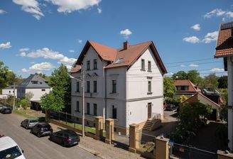 Ansicht Straßenseitig (2).jpg