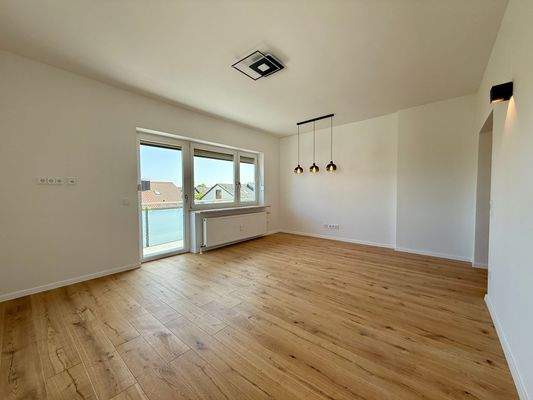 Wohnen/Essen (3-Zi renoviert)