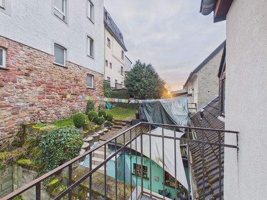 CAM01223G0-PR0200-STILL019