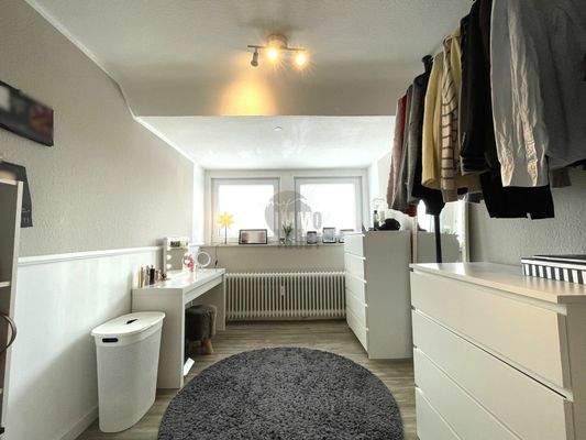 Schlafzimmer-Ankleide-OG